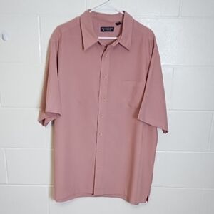 Roundtree & Yorke Pink Cmall Plaid Casual Button Down Shirt Short Sleeve